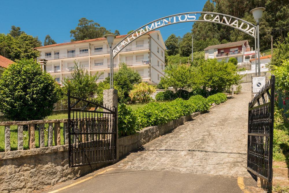 Apartamentos Canada Raxo Exterior photo